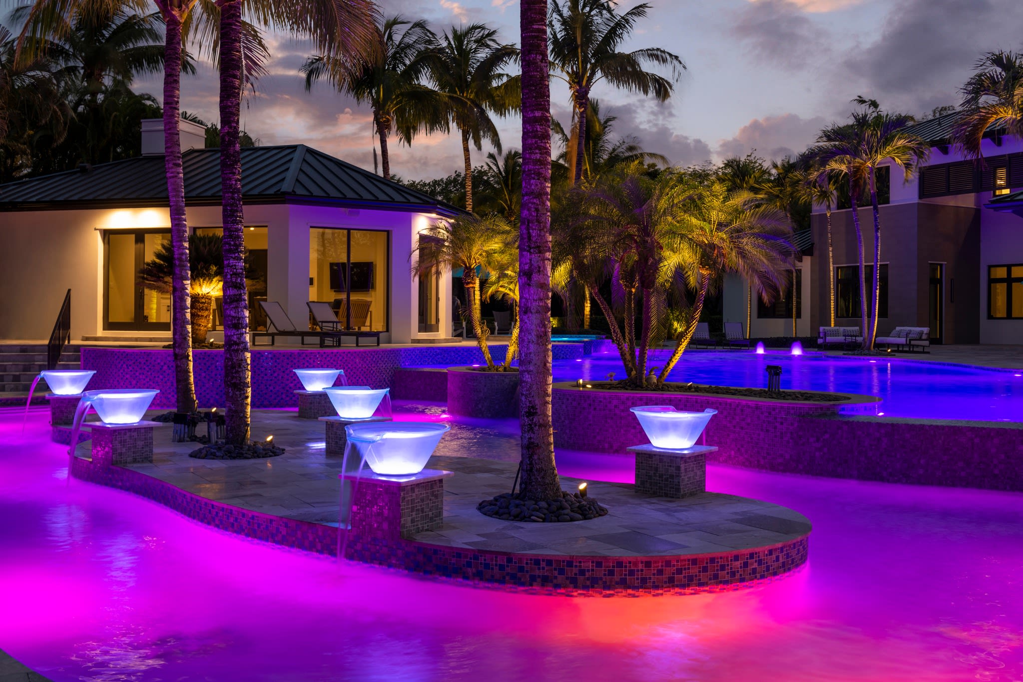 Custom Pool Lighting
